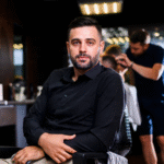 Pós-barba, Alívio imediato, pele hidratada e fragrância marcante após o barbear 04